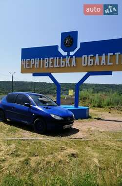 Хэтчбек Peugeot 206 2001 в Новоднестровске