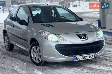 Хэтчбек Peugeot 206 2011 в Хмельницком