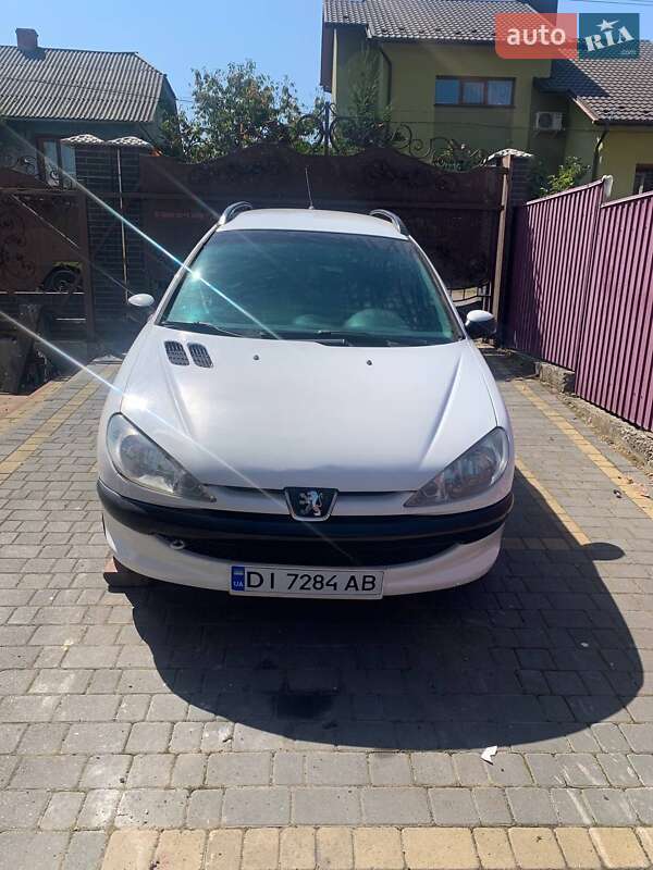 Peugeot 206 2003 Peugeot 206 2003