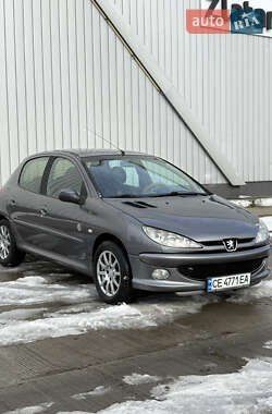 Хэтчбек Peugeot 206 2008 в Черновцах