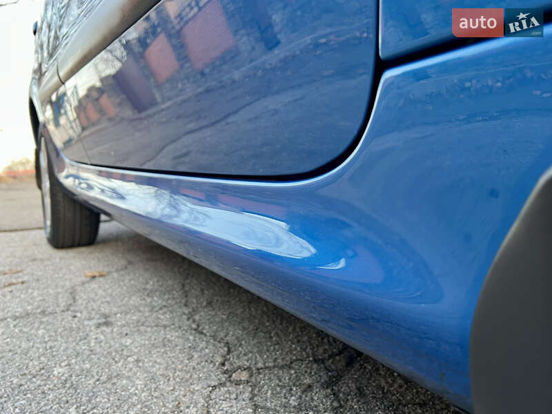 Хэтчбек Peugeot 206 2004 в Киеве фото 28 Хэтчбек Peugeot 206 2004 в Киеве