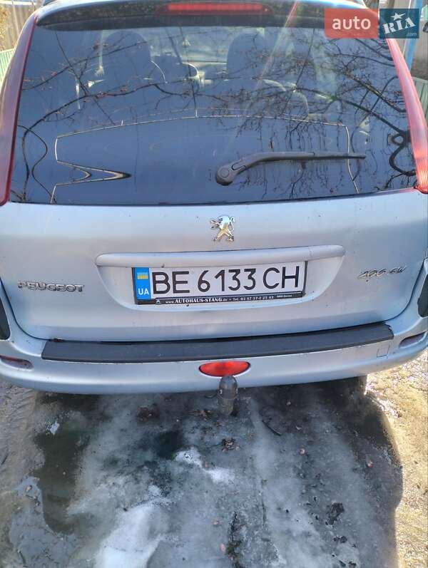 Универсал Peugeot 206 2003 в Врадиевке
