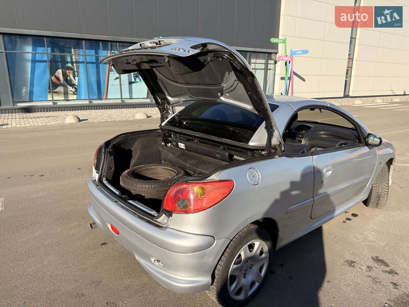 Кабриолет Peugeot 206 2003 в Киеве фото 7 Кабриолет Peugeot 206 2003 в Киеве