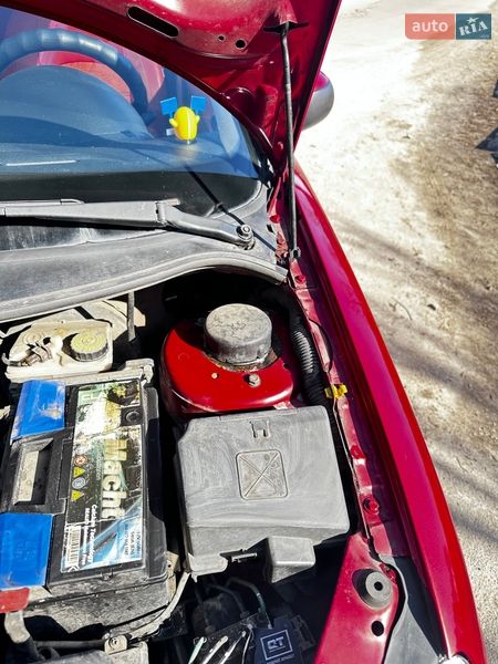 Хэтчбек Peugeot 206 2008 в Киеве