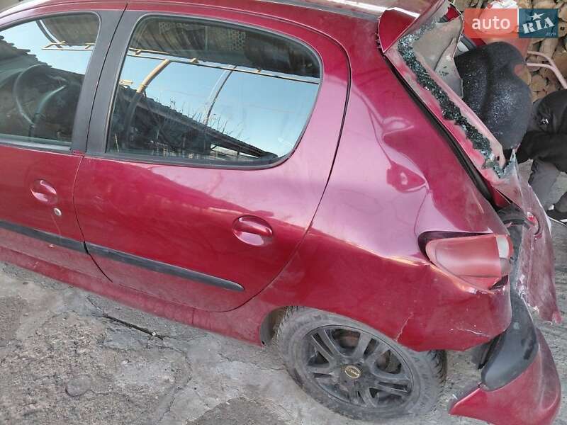 Седан Peugeot 206 2003 в Одессе