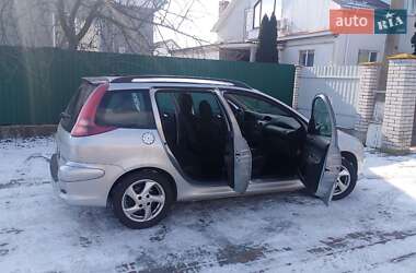 Хетчбек Peugeot 206 2006 в Черкасах