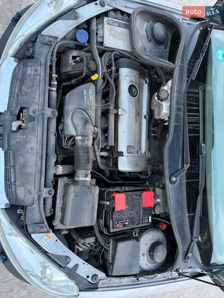 Кабриолет Peugeot 206 2001 в Сокольниках