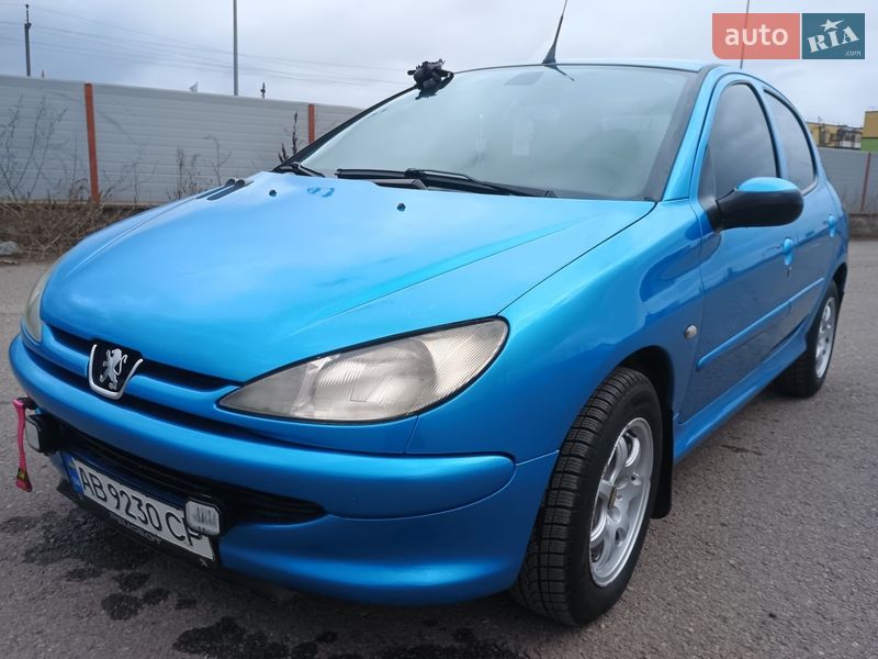 Хэтчбек Peugeot 206 1999 в Виннице фото 4 Хэтчбек Peugeot 206 1999 в Виннице