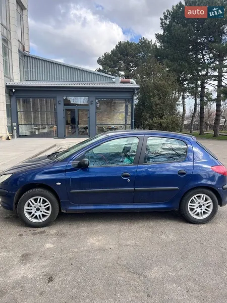 Peugeot 206