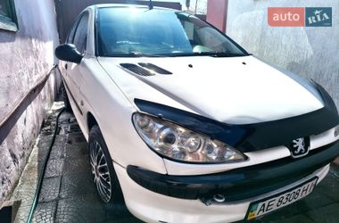 Хетчбек Peugeot 206 2007 в Кам'янському