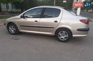 Седан Peugeot 206 2008 в Березовке