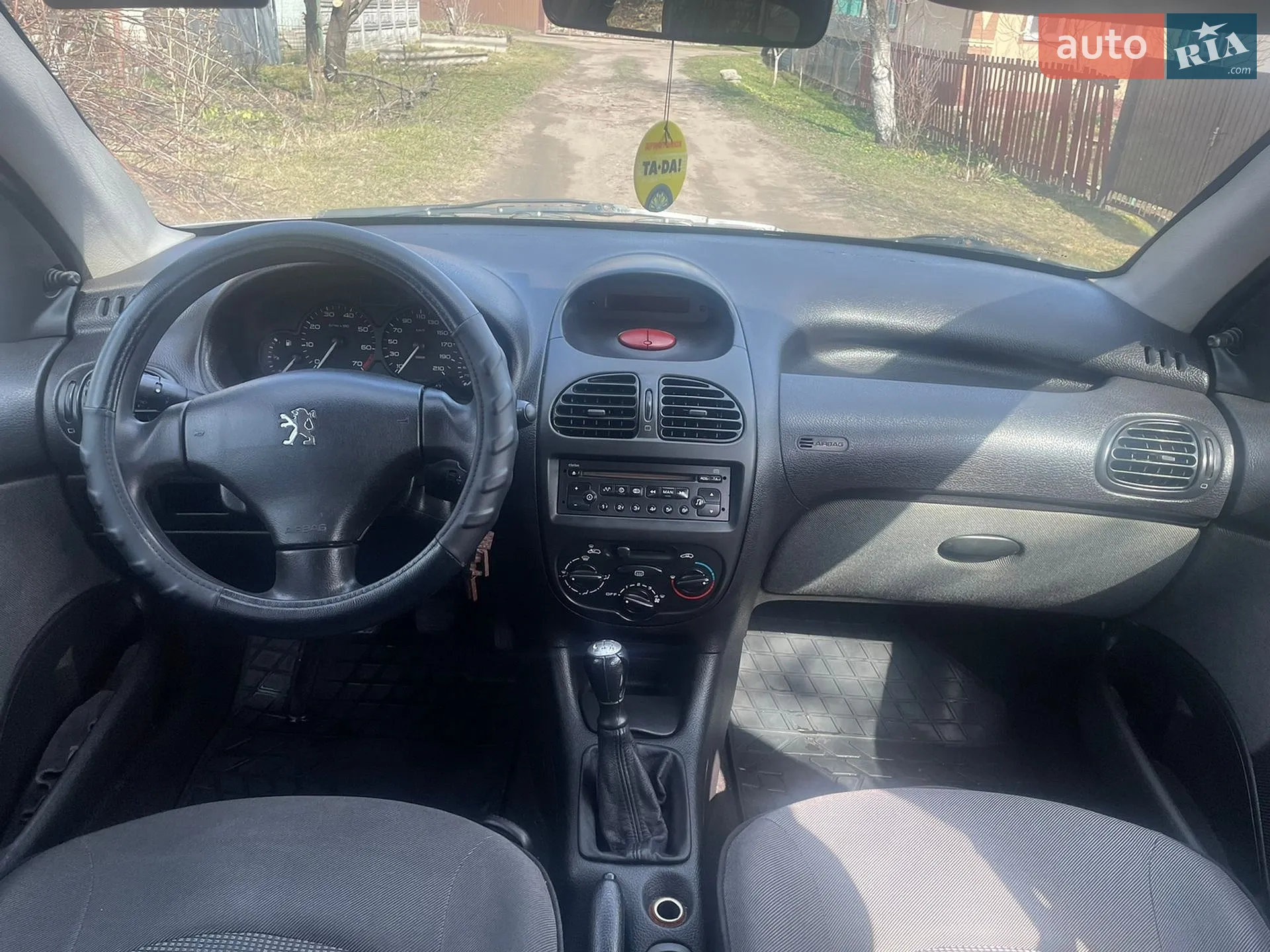 2010 Peugeot 206 - мініатюра 9