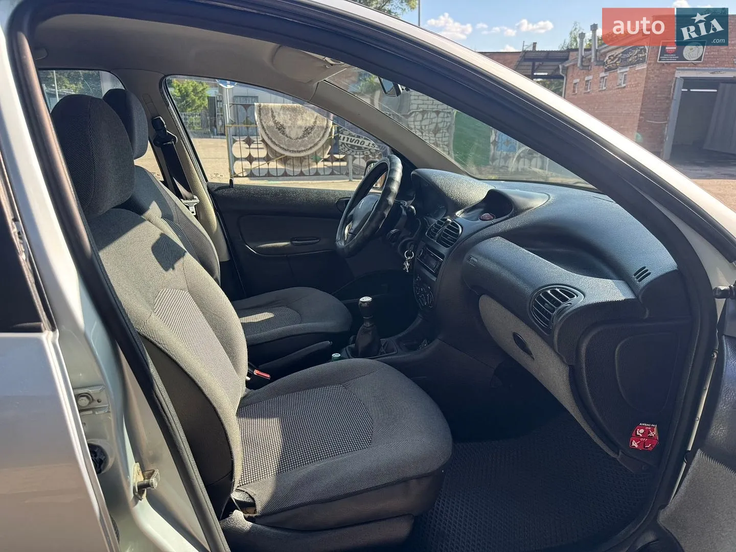 2010 Peugeot 206 - мініатюра 24