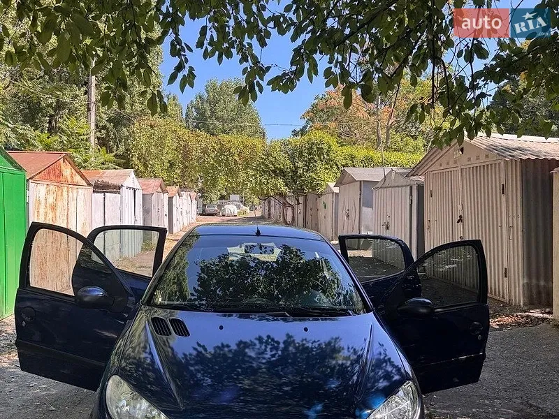 Peugeot 206