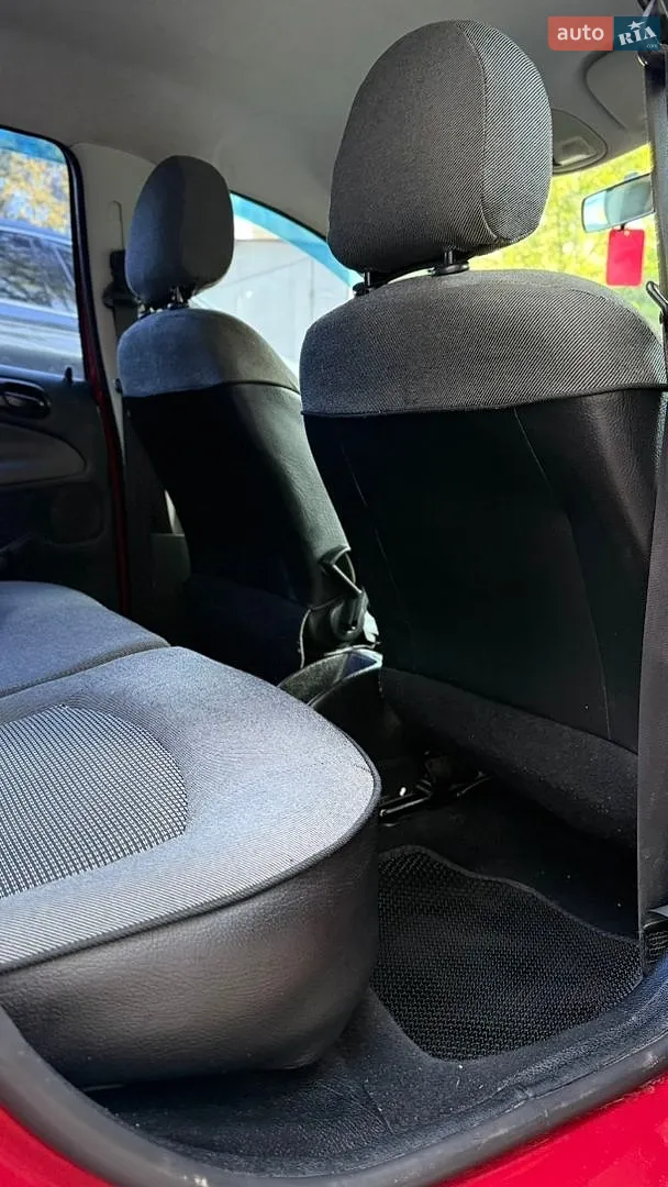 2010 Peugeot 206 - мініатюра 26