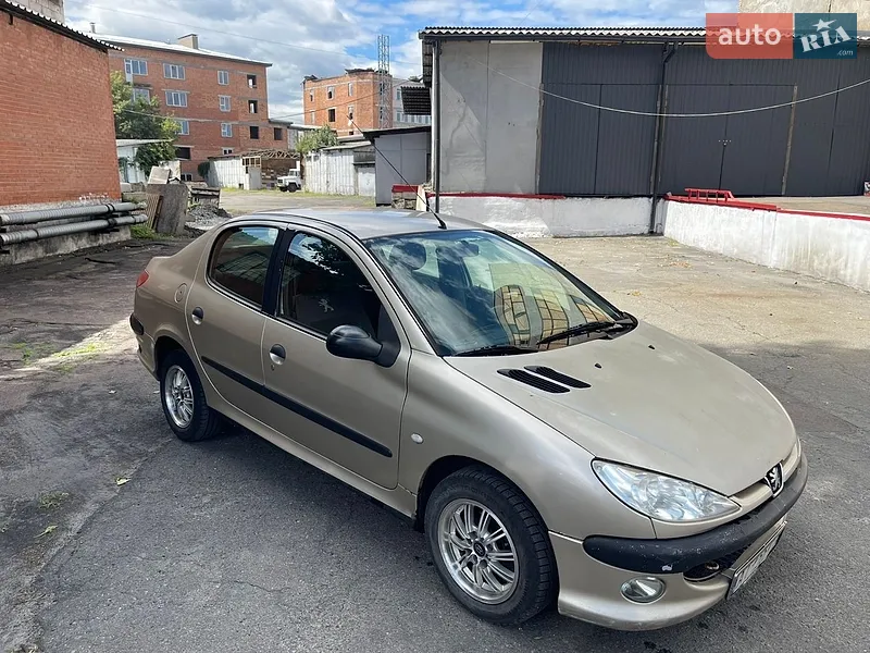 Peugeot 206