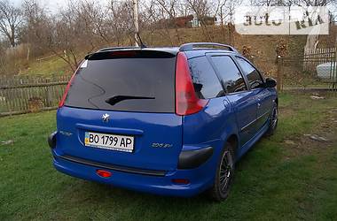 Універсал Peugeot 206 2003 в Коломиї