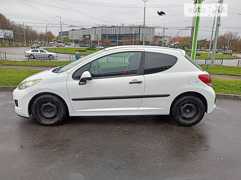 Peugeot 207 Hatchback (3d) 3D