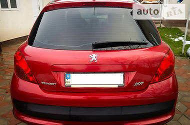 Хэтчбек Peugeot 207 2007 в Чорткове