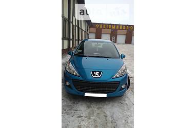 Хетчбек Peugeot 207 2011 в 