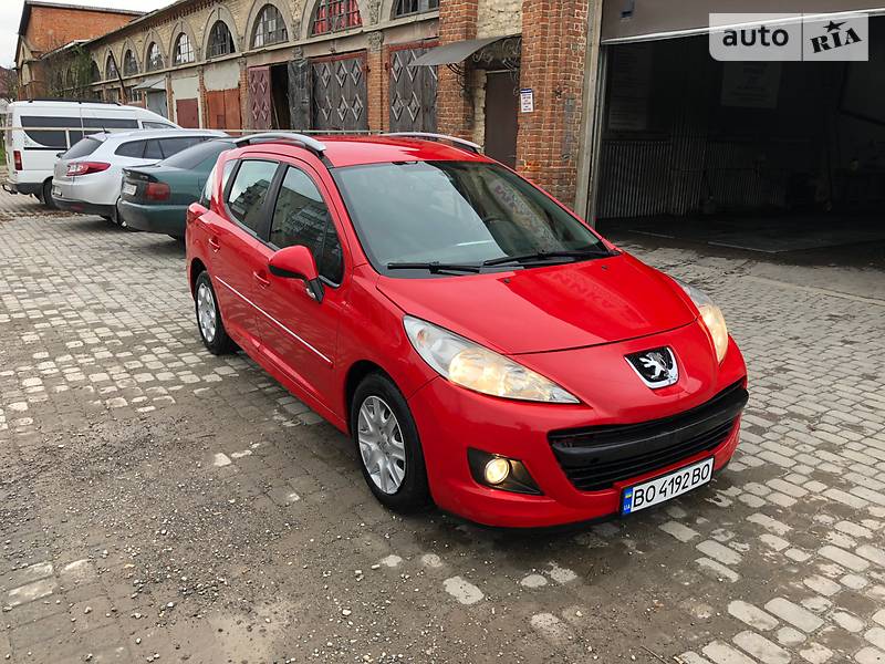 Універсал Peugeot 207 2012 в Бережанах