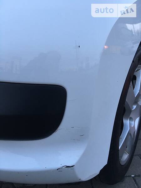 Хетчбек Peugeot 207 2012 в Хмельницькому