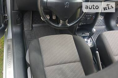 Хетчбек Peugeot 207 2010 в 