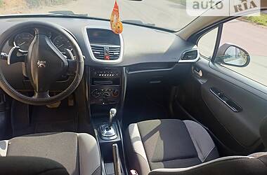 Хэтчбек Peugeot 207 2008 в Черкассах