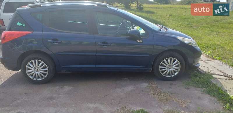 Peugeot 207 2009