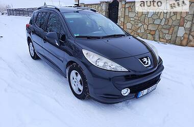 Универсал Peugeot 207 2009 в Долине