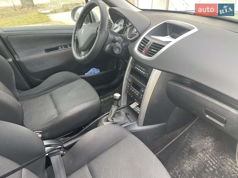 Універсал Peugeot 207 2008 в Ізяславі фото 6 Універсал Peugeot 207 2008 в Ізяславі