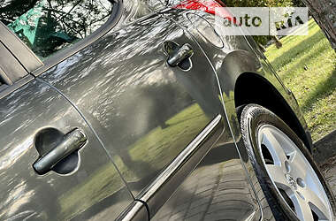 Універсал Peugeot 207 2011 в 