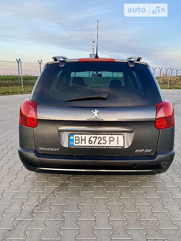 Универсал Peugeot 207 2007 в Одессе