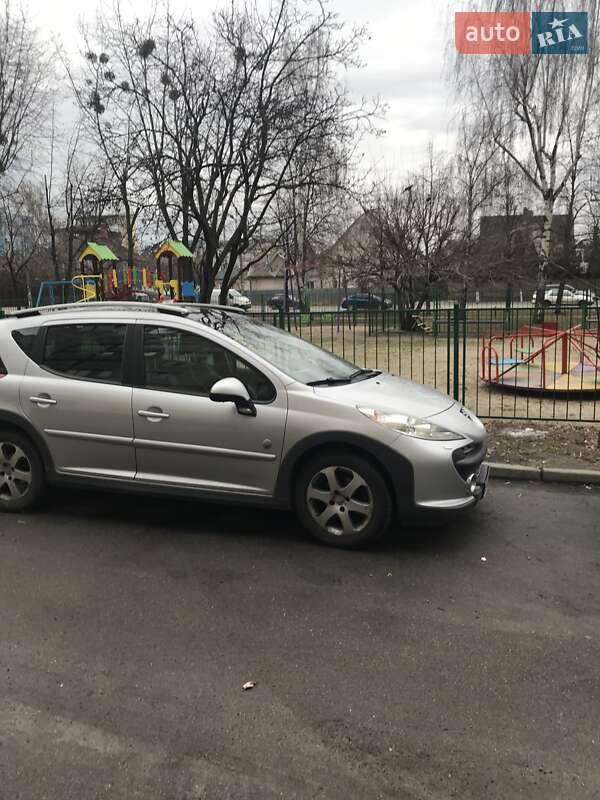Универсал Peugeot 207 2008 в Киеве