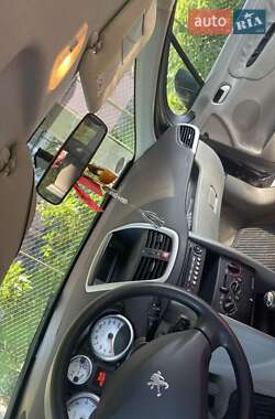 Универсал Peugeot 207 2008 в Иршаве