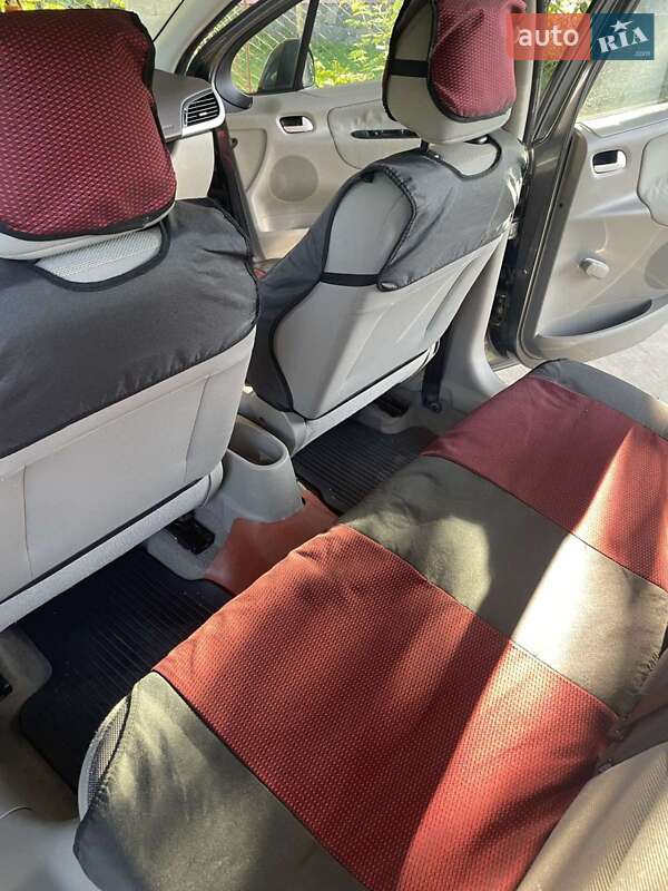 Універсал Peugeot 207 2008 в Іршаві