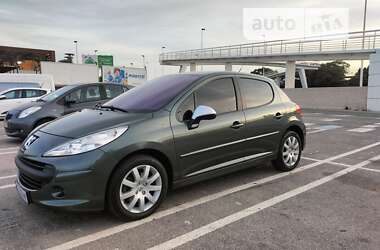 Хетчбек Peugeot 207 2006 в Львові