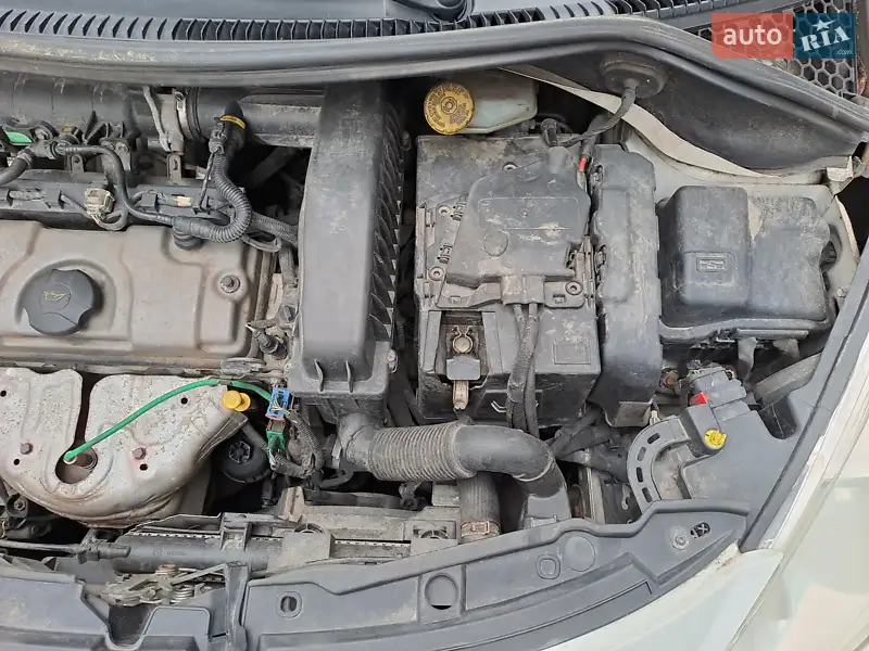 Peugeot 207 2011 VIN VF3WAKFT0BT090599 фото оголошення 31 з 78