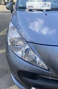 Хэтчбек Peugeot 207 2007 в Киеве