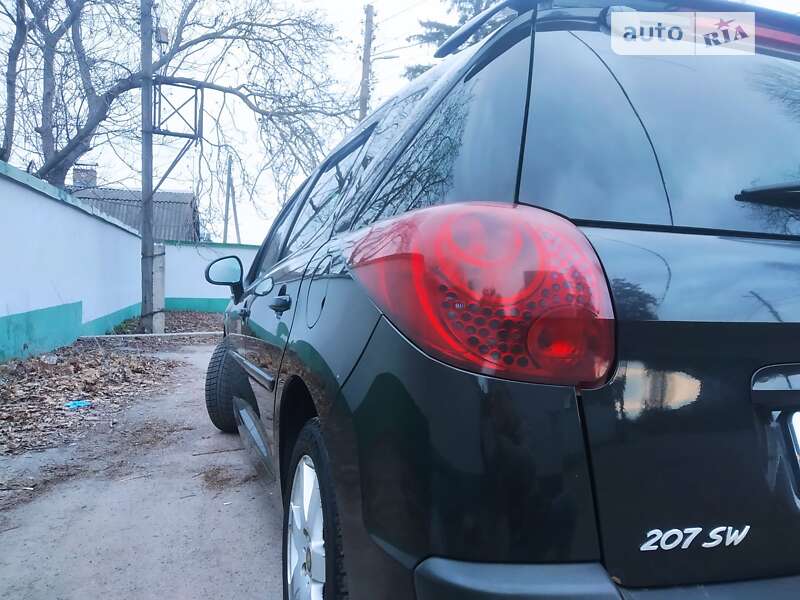 Универсал Peugeot 207 2007 в Виннице