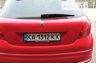 Хэтчбек Peugeot 207 2007 в Киеве