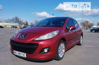 Хэтчбек Peugeot 207 2010 в Днепре