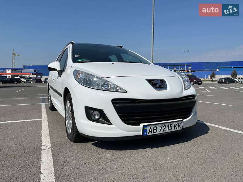 Універсал Peugeot 207 2010 в Вінниці