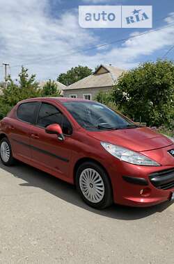 Хэтчбек Peugeot 207 2007 в Вознесенске