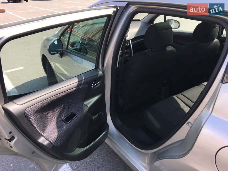 Універсал Peugeot 207 2007 в Києві