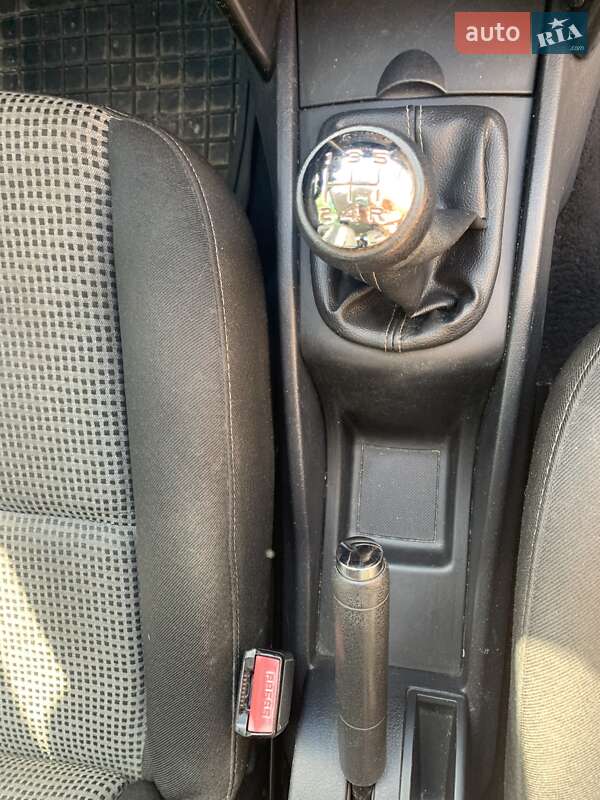 Універсал Peugeot 207 2011 в Бродах