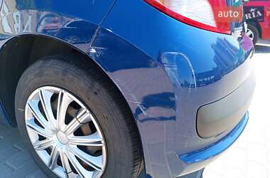 Хэтчбек Peugeot 207 2009 в 