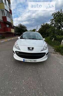 Хэтчбек Peugeot 207 2008 в Гостомеле