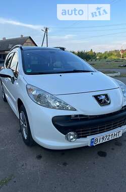 Універсал Peugeot 207 2009 в Гадячі