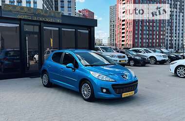 Хэтчбек Peugeot 207 2011 в Киеве